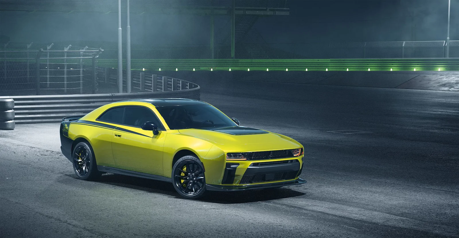 2027-Dodge-Charger-SuperBee-9.webp